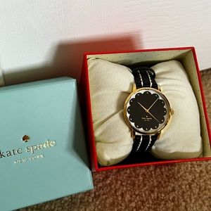 Kate Spade New York metro scallop three-hand leather watch with gold accents